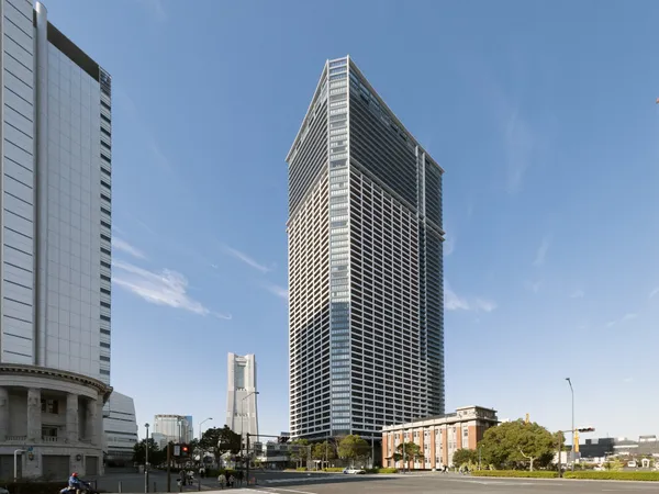 【ザ・タワー横浜北仲】みなとみらい線「馬車道」駅直結、徒歩1分。総戸数1174戸、地上58階建の高層タワーマンションです。2019年10月築。