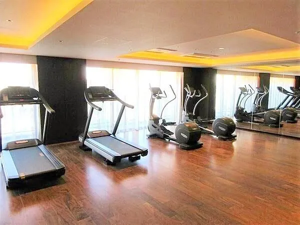 【フィットネスルーム/5階】フィットネスルームが設けられており、ご自宅の範囲でスポーツも楽しめます。