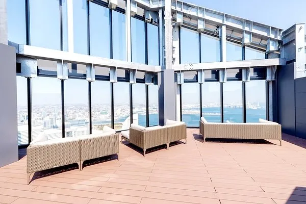 【スカイテラス/屋上】魅力的な共用部が備わっています。※ご利用時間・ご利用料等、詳しくは担当までお問い合わせください。