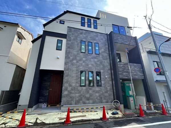 新宿区市谷加賀町1丁目 新築戸建 外観 新宿区市谷加賀町1丁目 新築戸建 外観