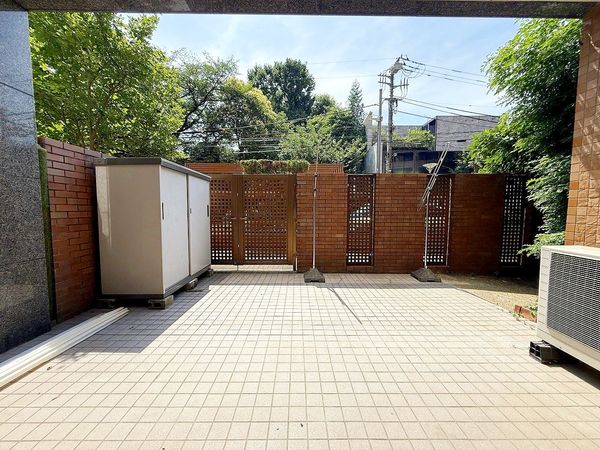 グローリオ御苑内藤町 バルコニー