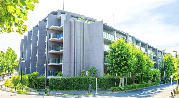 ガーデンヒルズ四ツ谷迎賓の森 外観