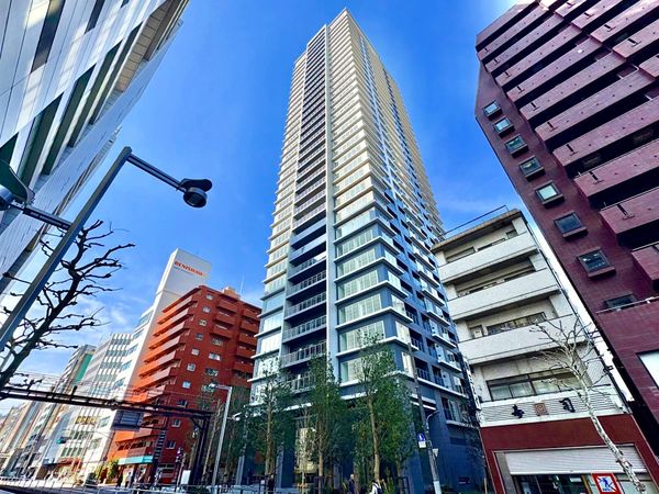 クラッシィタワー新宿御苑 外観