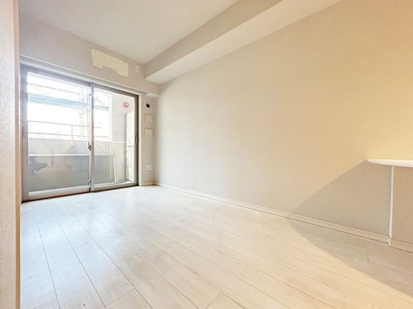 グローベルザ・リミテッド四ツ谷 リビング