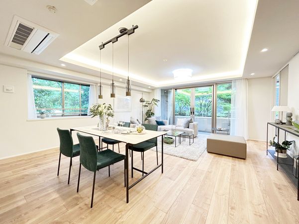 パーク・コート市谷加賀町二丁目 リビング パーク・コート市谷加賀町二丁目 リビング