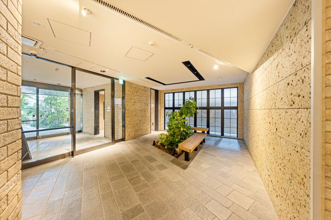 インプレスト文京東大前 エントランス インプレスト文京東大前 エントランス