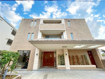 パークナード春日ヒルズ 外観