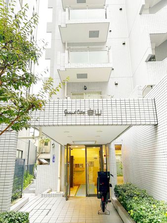 グランドシティ白山 外観