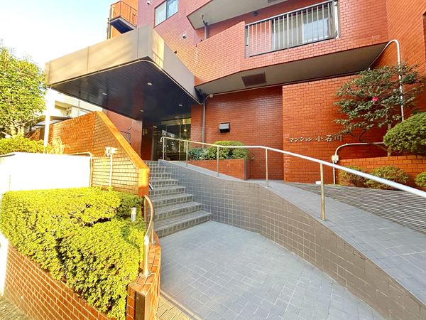 マンション小石川 エントランス