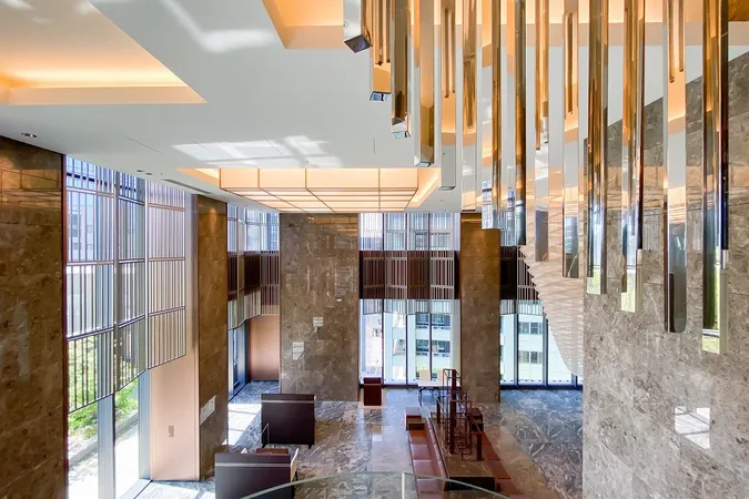 エントランスホール