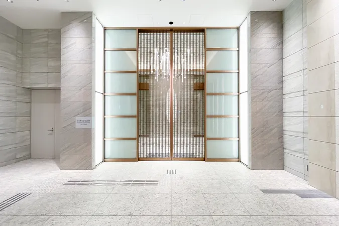 サブエントランス