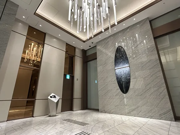 サブエントランス