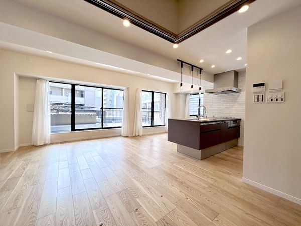 ライオンズガーデンヒルズ白山 リビング ライオンズガーデンヒルズ白山 リビング