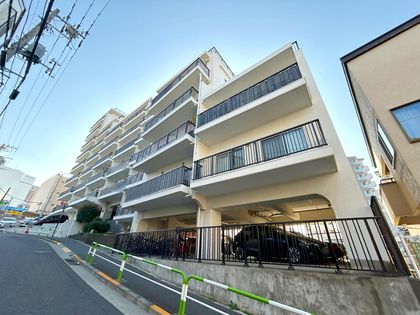 ヴィラロイヤル文京西片 外観