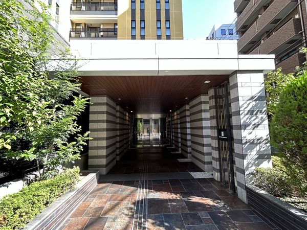 THE TOWER KOISHIKAWA エントランス THE TOWER KOISHIKAWA エントランス