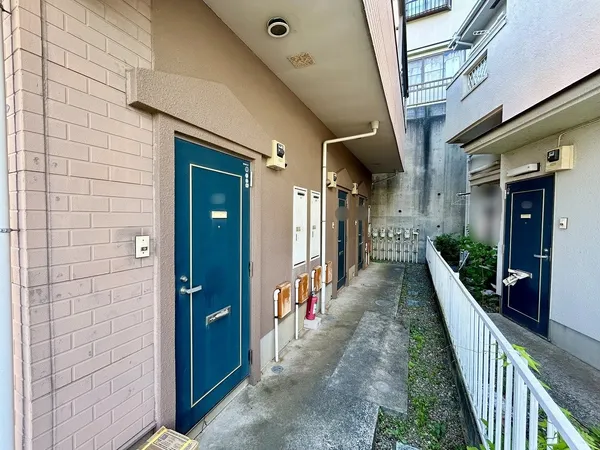 1階共用廊下