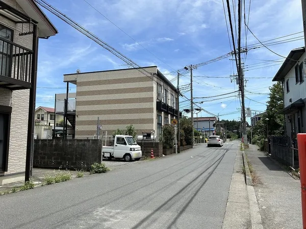 前面道路と周辺環境