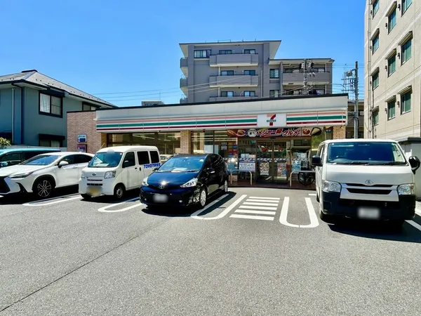 セブン-イレブン 横浜中里店