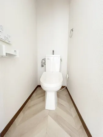 102号室トイレ