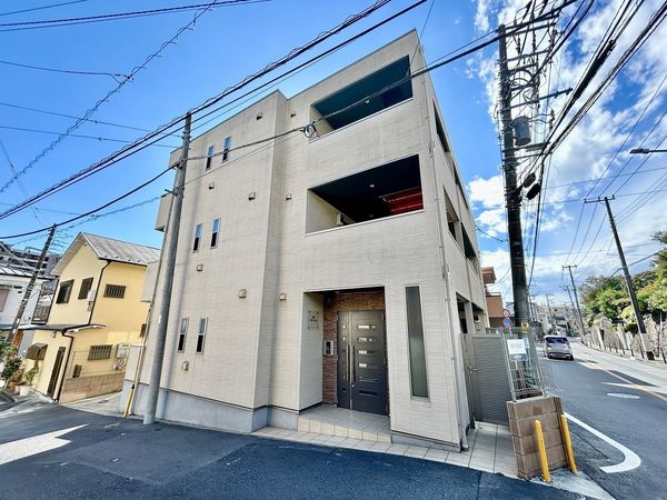 アムールA 外観