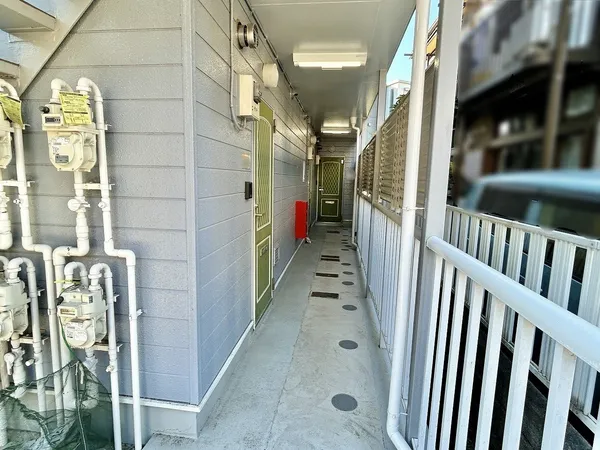1階共用廊下