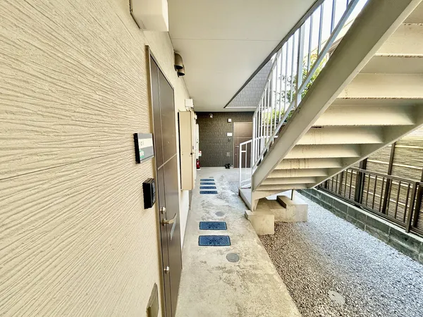 １階共有廊下