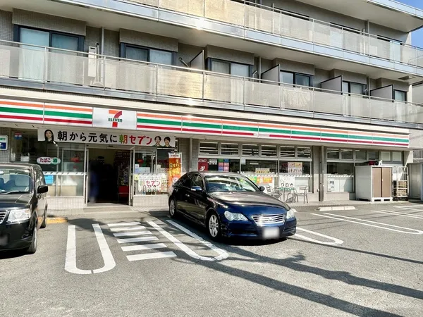 セブン-イレブン 横浜岸根公園店