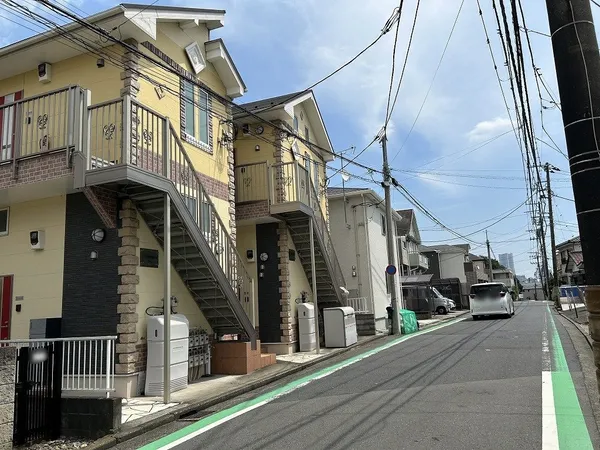 前面道路と周辺環境