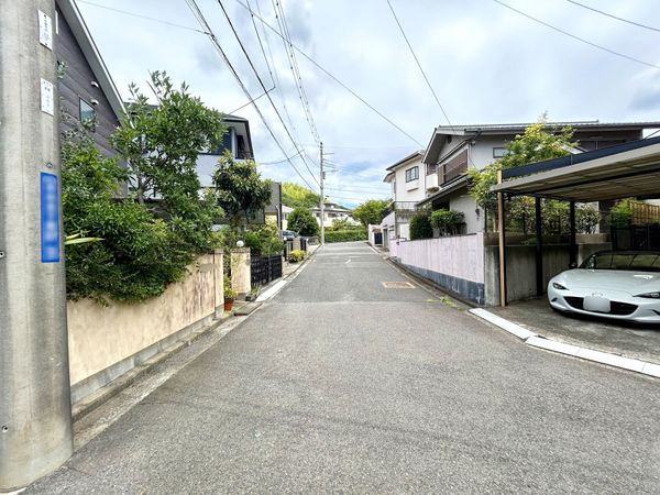 都筑区中川5丁目(土地) 前面道路含む外観