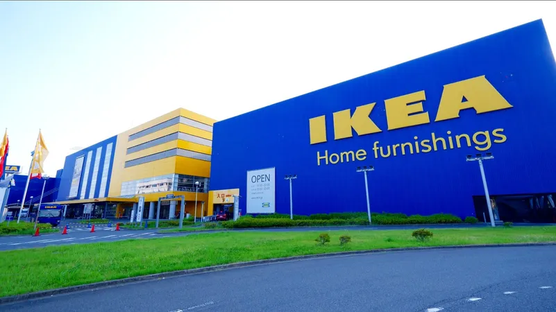 徒歩4分。徒歩10分。引っ越し後に必要になる家具や収納用品などのホームインテリアや、家電や照明などを1ヶ所で揃えられます。思い立った時にさっと出かけられるので、新居を快適に整えることができます。