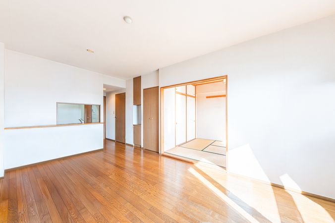 メイツ新横浜 リビング メイツ新横浜 リビング