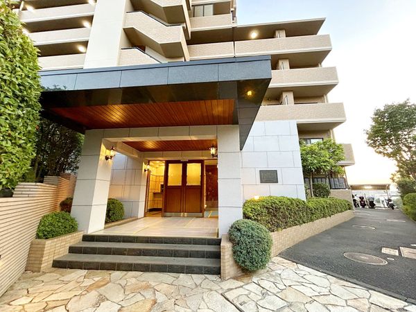 クレストフォルム市ヶ尾南 エントランス クレストフォルム市ヶ尾南 エントランス
