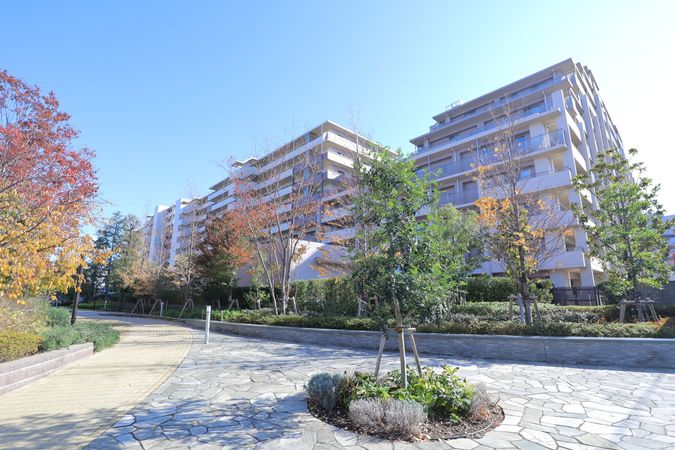 パークシティLaLa横浜 外観