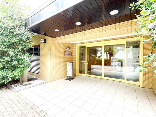 モアクレストアクゼス新横浜 エントランス モアクレストアクゼス新横浜 エントランス