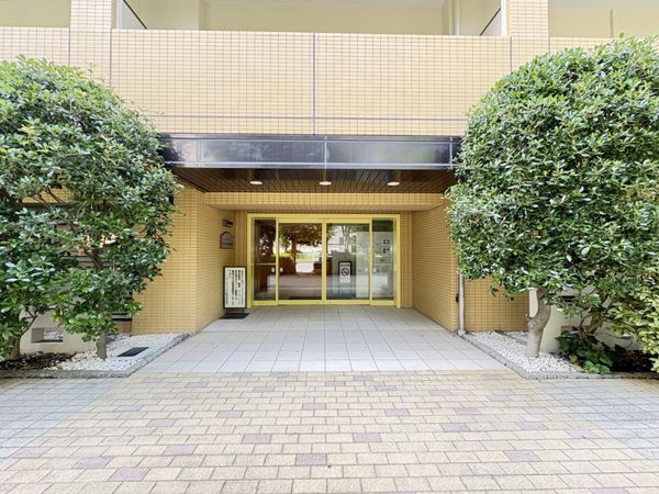 モアクレストアクゼス新横浜 エントランス モアクレストアクゼス新横浜 エントランス