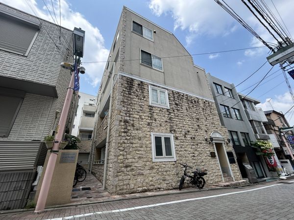 LA MARGE HATAGAYA 外観