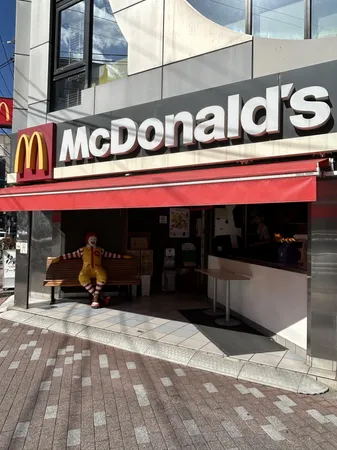 徒歩３分