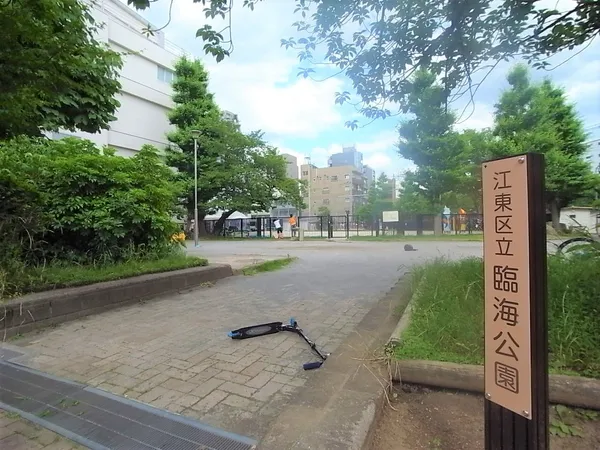 徒歩2分。