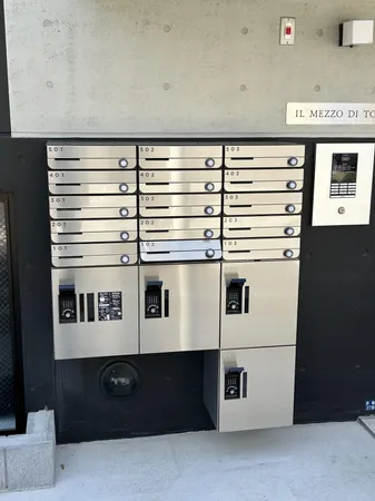 集合ポスト、宅配ボックス