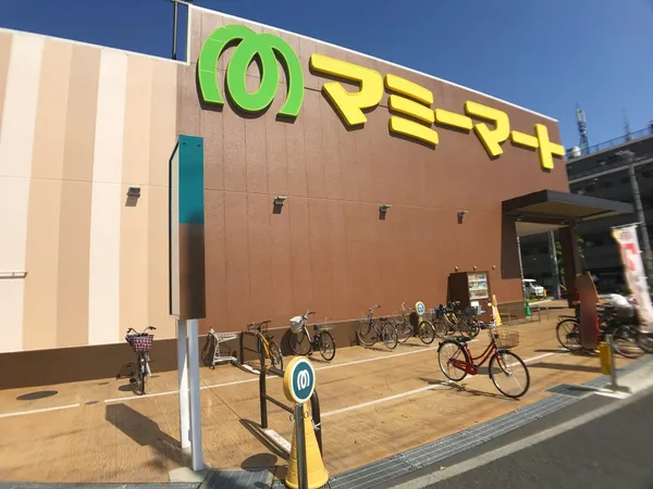 徒歩9分。
