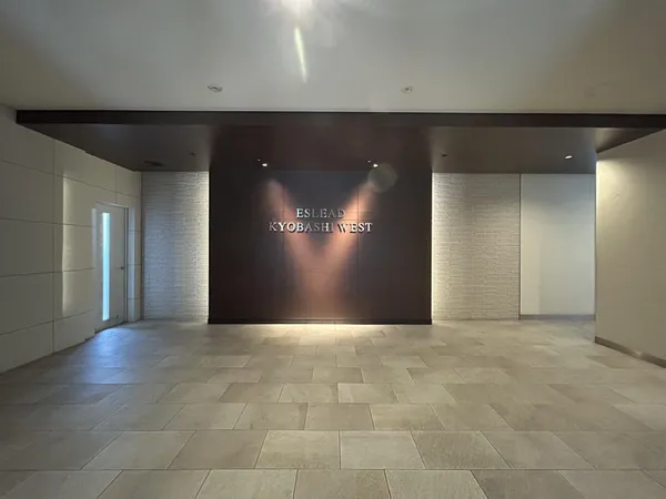 エントランスホール