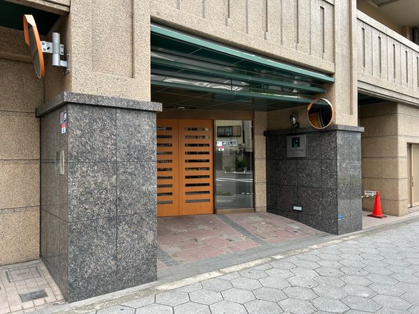 エステムプラザ谷町レティシア エントランス エステムプラザ谷町レティシア エントランス
