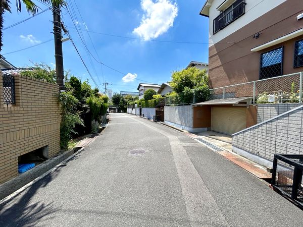 豊中市新千里北町2丁目 土地 前面道路含む外観 豊中市新千里北町2丁目 土地 前面道路含む外観