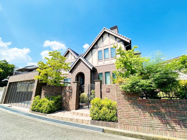 箕面市小野原東5丁目 戸建 外観