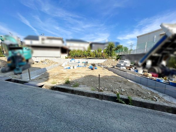 箕面市半町3丁目B号棟 戸建 外観