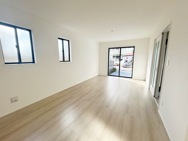 箕面市半町3丁目C号棟 新築戸建 リビング