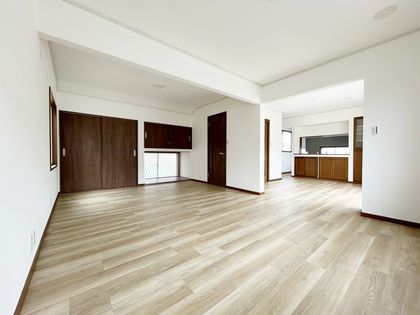 箕面市桜3丁目 戸建 リビング