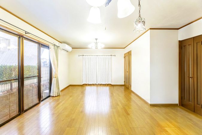 吹田市山田東一丁目 戸建 リビング