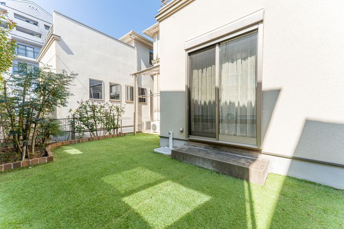 箕面市小野原東6丁目 戸建 庭