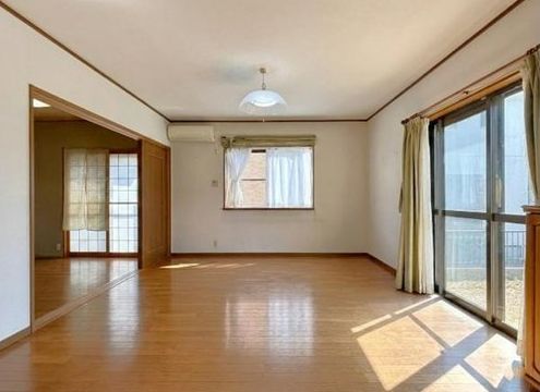 箕面市新稲1丁目 戸建 リビング